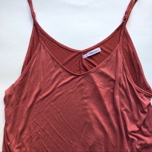 Maurice’s rust tank top
